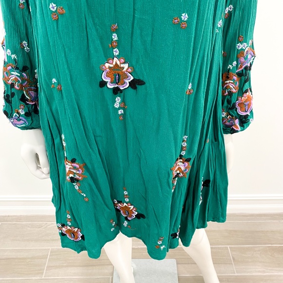 Free People Oxford Embroidered Shift Mini Tunic Dress in Green Combo Size S - Picture 5 of 10